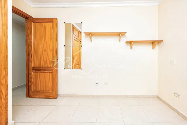Exclusivo Piso en Primera Línea de Playa de Las Canteras con Vistas al Mar — 21