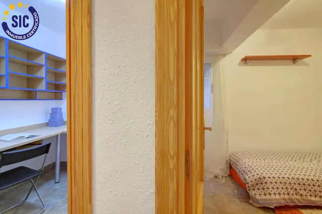 Espacio y comodidad en el centro de Almenara — 11