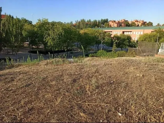 ¡OPORTUNIDAD ÚNICA! Parcela en Venta en Parque Coimbra – Zon