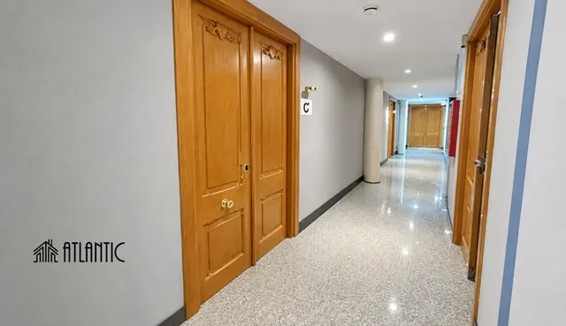 Oficina 1 habitación 49m² en alquiler - Centro Urbano — 16