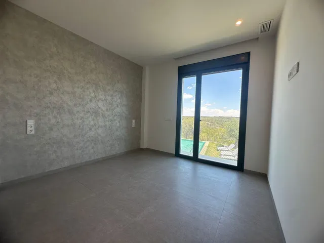 Piso nuevo en venta en Las Colinas Golf Resort. — 30