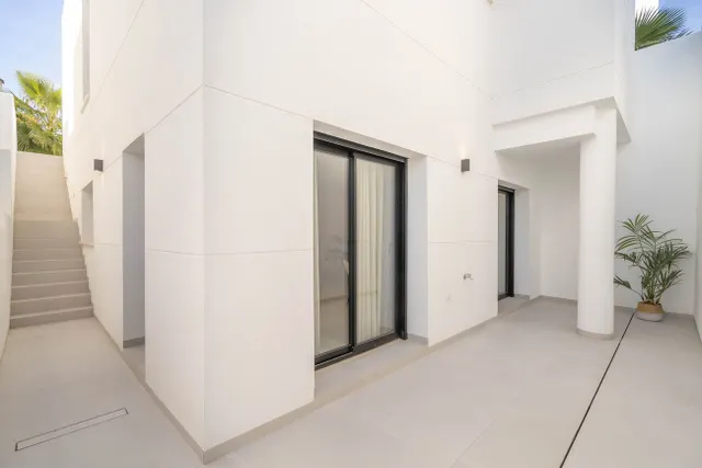 Villa 4 habitaciones 203m² en venta - La Marquesa — 30