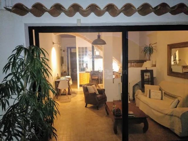 Casa de pueblo totalmente reformada — 2