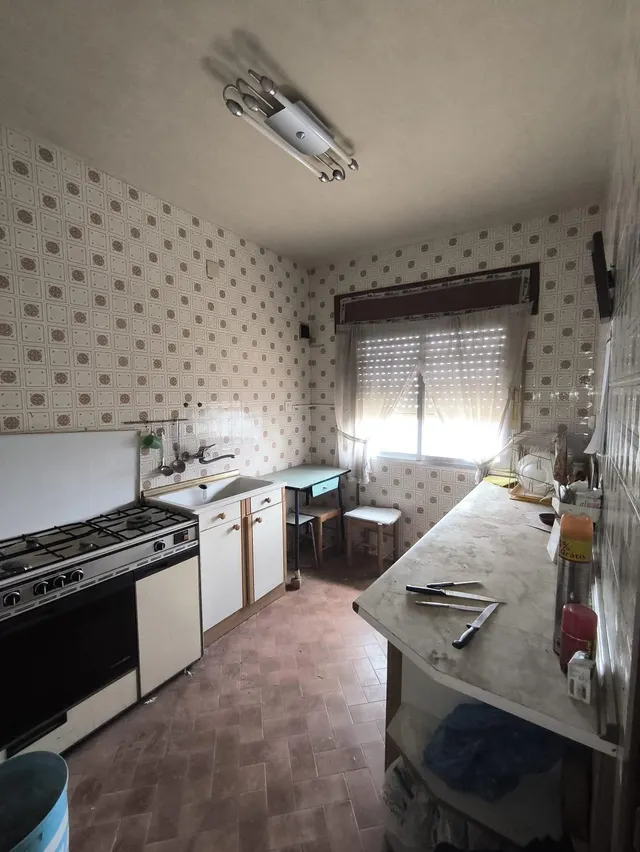 Amplia Casa en Noblejas - Oportunidad Única por €180,000 — 9