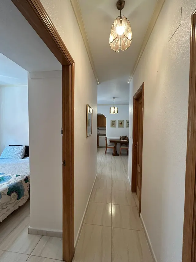 Apartamento cerca del mar, Alicante, Torrevieja. 2 habitaciones, 73 m2, 200 metros del mar — 17