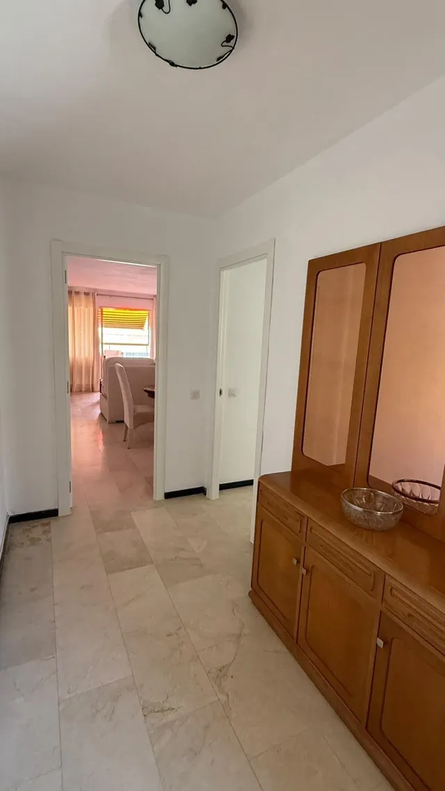 Amplio Apartamento en Alquiler en Benidorm, Zona Hotel Bali - €1450 — 9