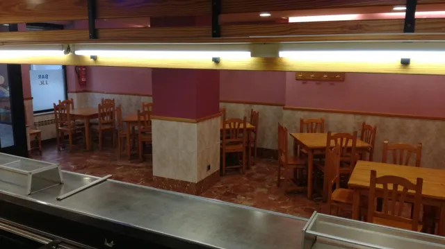 Bar en funcionamiento. Ave maría — 29