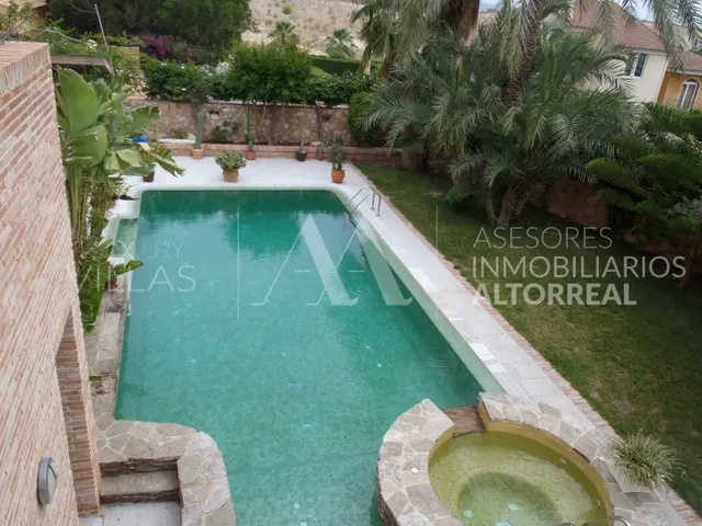 VILLA DE LUJO EN ALTORREAL — 31