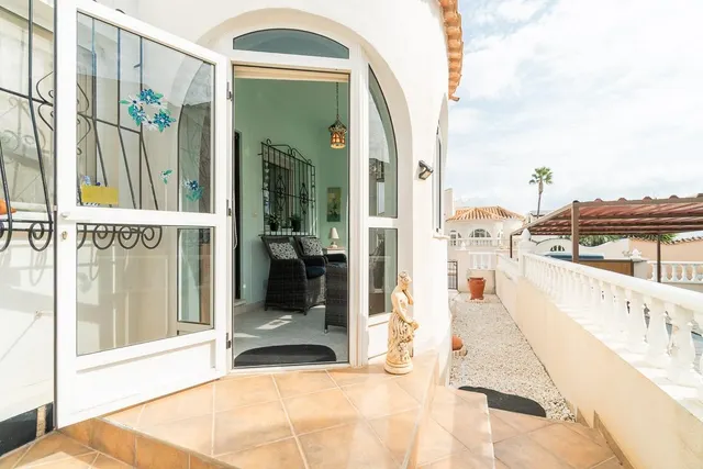 Encanto mediterráneo con espacio para disfrutar todo el año — 7