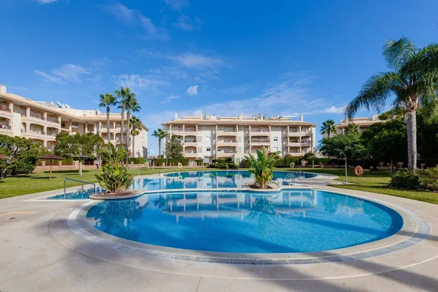 APARTAMENTO DE 2 DORMITORIOS 2 BAÑOS CON TERRAZA EN PLAYA FLAMENCA ( ORIHUELA COSTA ) URB. LAGUNA GOLF — 47