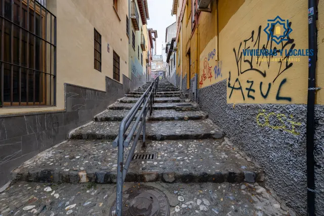SE VENDE TERRENO URBANO PLURIFAMILIAR ZONA REAL DE CARTUJA Y JARDINES DEL TRIUNFO — 15