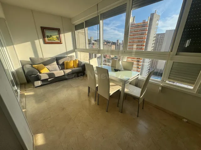 2 habitaciones 2 BAÑOS — 4