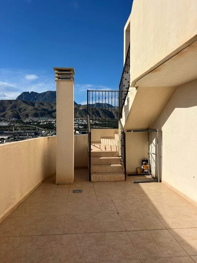 Exclusivo Ático en Cala Villajoyosa - Alquiler €1200 — 20