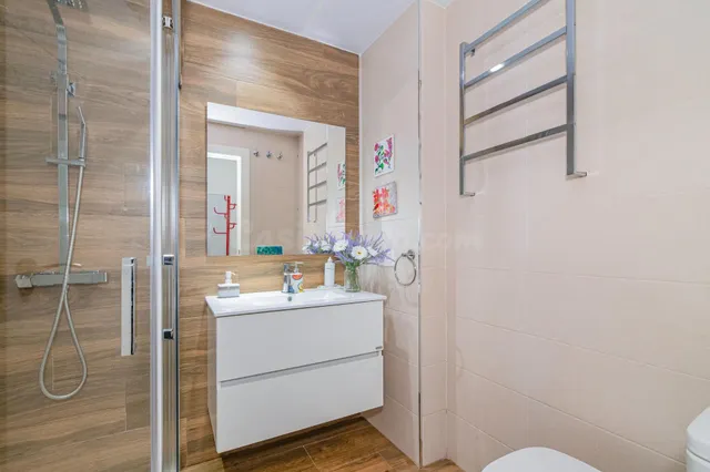 Precioso duplex moderno con patio — 18