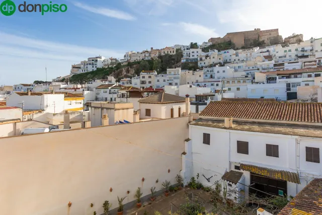 HOSTAL SAN JOSE EN SALOBREÑA — 50
