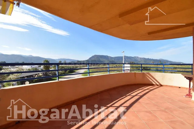 ¡SEGUNDA LÍNEA DE PLAYA! AMPLIO Y EXTERIOR CON GARAJE, ASCEN - foto 2