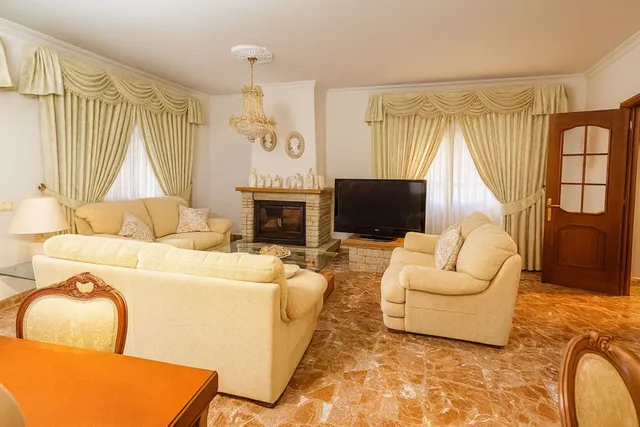 Chalet 3 habitaciones 263m² en venta - Centro — 25