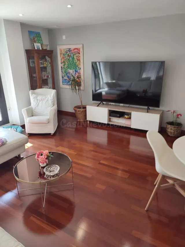 Apartamento 4 habitaciones 140m² en venta - Zona Centro — 2