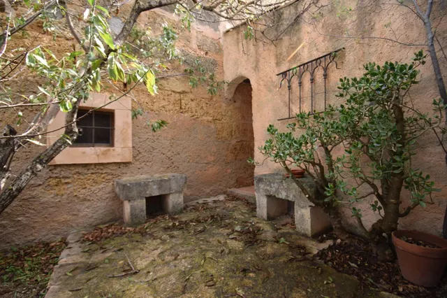 Finca rústica con vivienda en Inca — 19