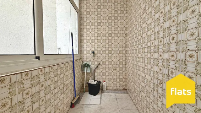 Se vende Amplio y Luminoso Piso exterior de 3 amplias habitaciones, Galería exterior, patio interior, Aire Acondicionado y con increíbles oportunidades de reforma a tu gusto! — 10