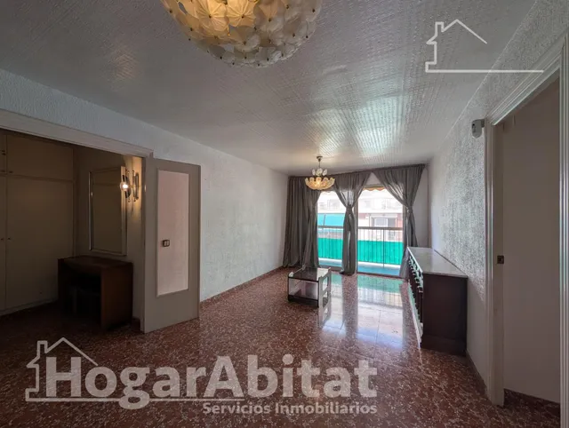 Acogedor ático con ascensor junto av. de alcoy — 6