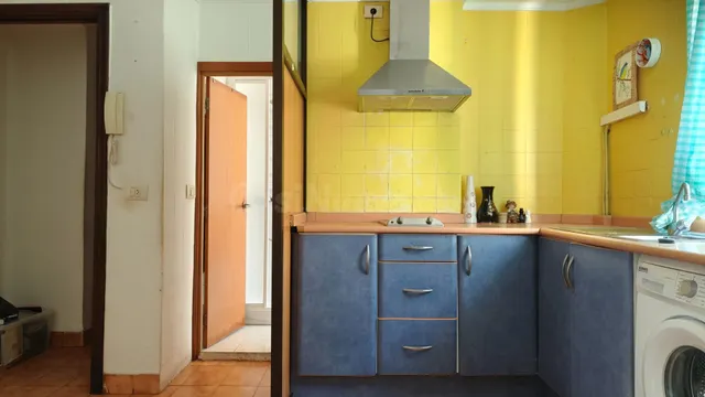 APARTAMENTO PARA REFORMAR CON MUCHAS POSIBILIDADES. - foto 3