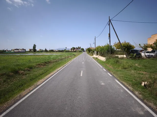 ¡Venta de terreno en Deltebre! - foto 3