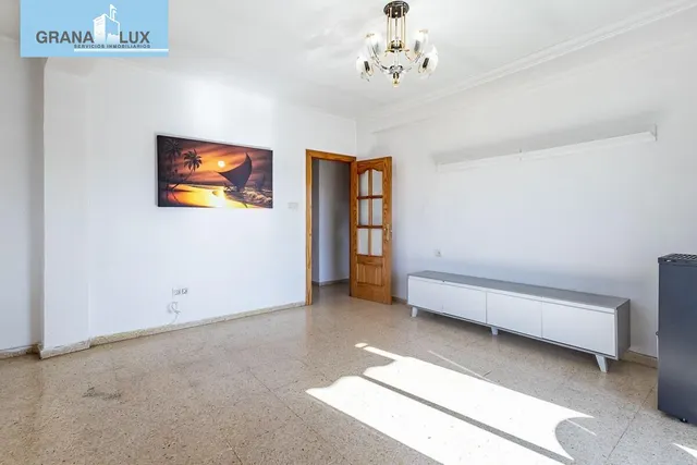 Magnífico piso ideal para invertir o para vivir sin vecinos  - foto 4