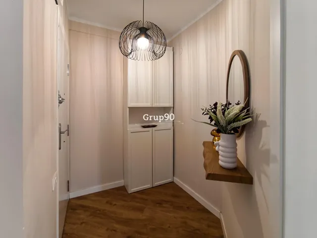 PISO DE 111 M2 TOTALMENTE REFORMADO CON 2 BALCONES JUNTO AL PASSEIG DE RONDA — 24