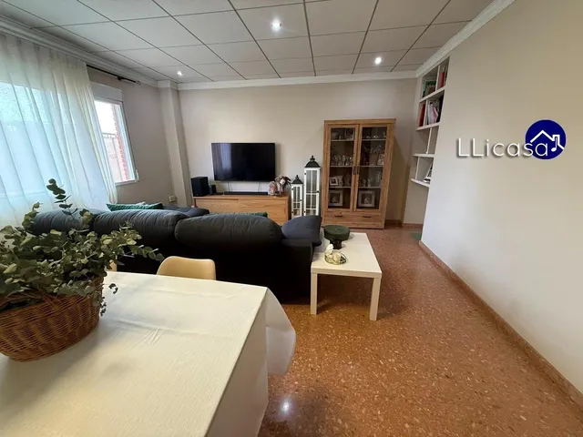 Piso en venta en Benaguasil: comodidad, amplitud y calidad d - foto 4