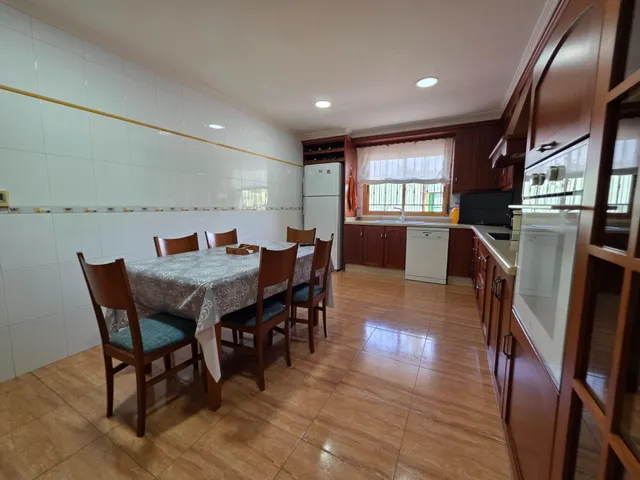 Chalet con piscina, casa de invitados y nave de 300 m2 a 1 km de Elche — 25