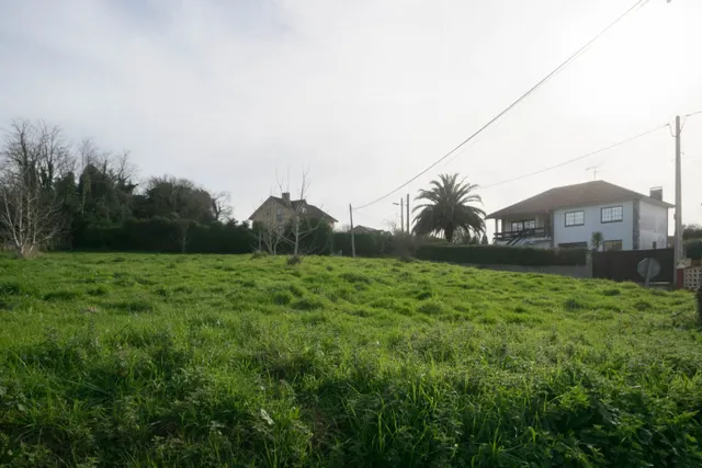 PARCELA DE 721M2 EN BRIBES, CAMBRE — 13