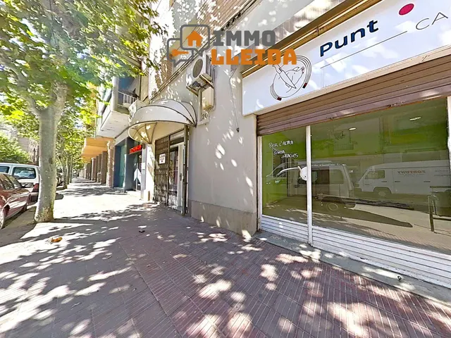 OPORTUNIDAD Local céntrico en Balaguer — 22