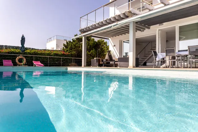 MARAVILLOSO CHALET CON LT Y VISTAS MAR — 2