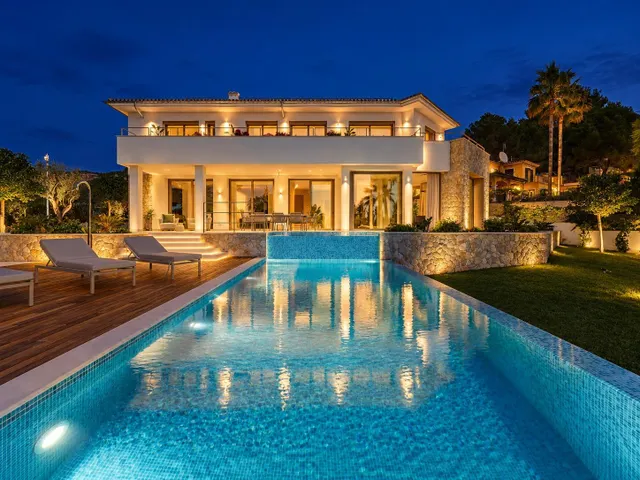 LUXURIUS Nueva Villa de Construcción en una ubicación privilegiada en BENDINAT — 29