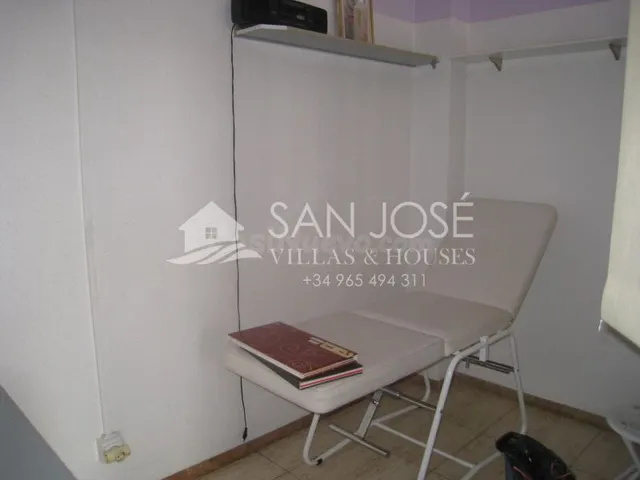 SE ALQUILA LOCAL EN ASPE ZONA PROSPERIDAD - foto 4