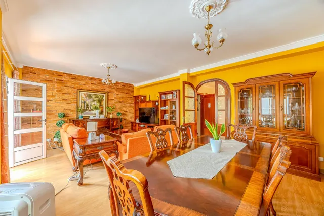 Amplia vivienda familiar en venta en tomás morales — 9