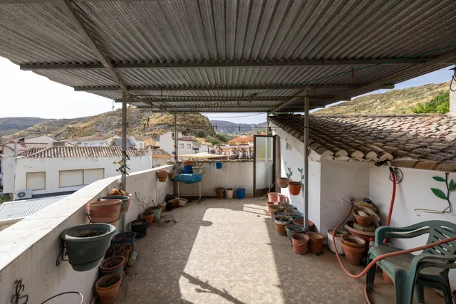 CASA CON ENCANTO EN DUDAR — 33