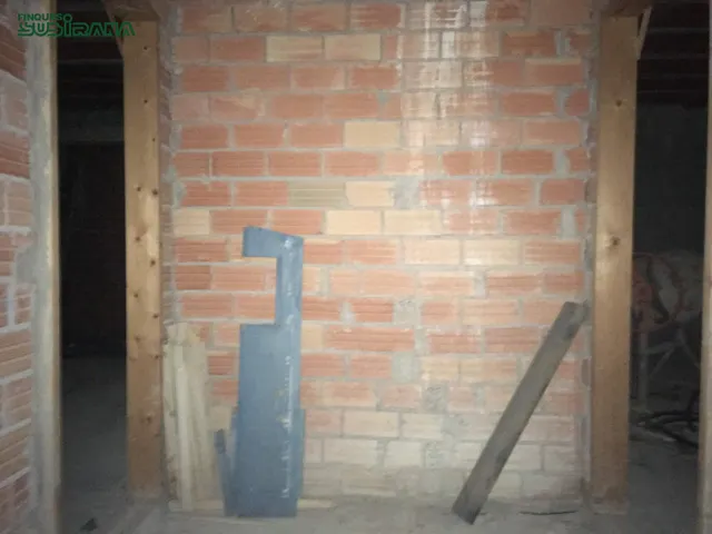 EDIFICI en CONSTRUCCIÓ a la població de LA LLACUNA — 7