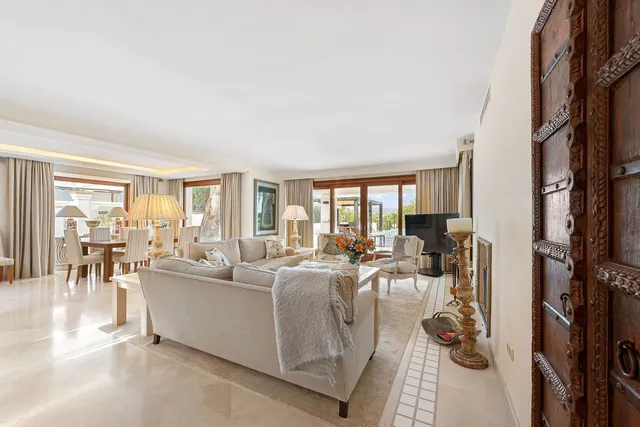 Chalet 3 habitaciones 364m² en venta - Marbella — 14
