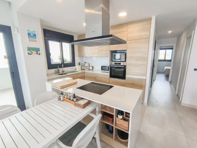 Increible piso de lujo en moderna residencial Sunset Waves. — 14