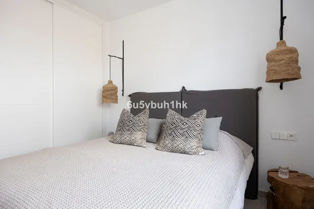 Ático 3 habitaciones 260m² en venta - Centro — 28
