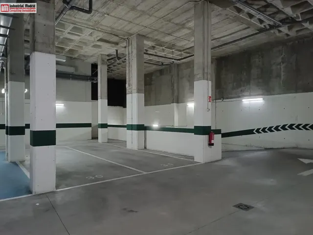 PLAZAS DE GARAJE EN OFERTA HASTA EL 31 de ENERO de 2026 — 3