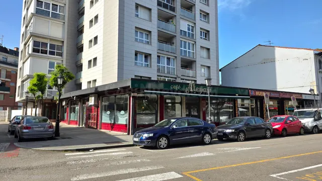 LOCAL EN EL CORAZÓN DE COLINDRES – INVERSIÓN Y NEGOCIO LISTO