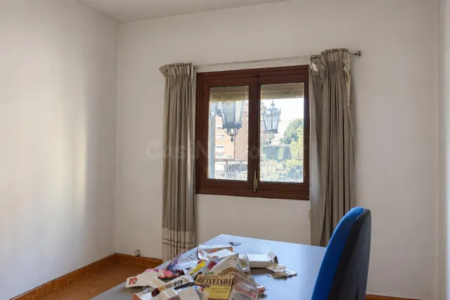 PISO CON ASCENSOR - Cuatro dormitorios para crear un hogar a - foto 5