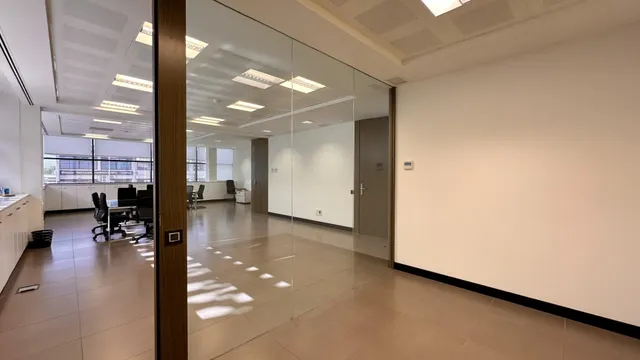 Oficina 1700m² en alquiler - Villaviciosa de Odón — 27
