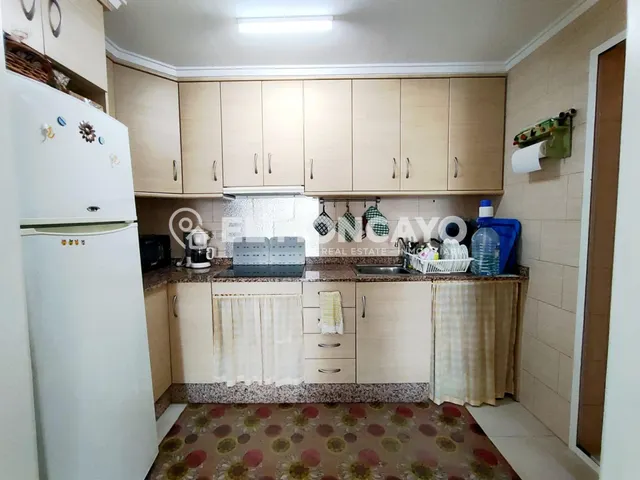 Fantástico apartamento con amplia terraza en Guardamar del Segura, Alicante, Costa Blanca — 9