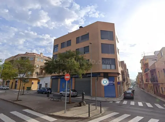 VENTA PISO SIN POSESIÓN EN CASTELLON OPORTUNIDAD ÚNICA ESPEC - foto 5