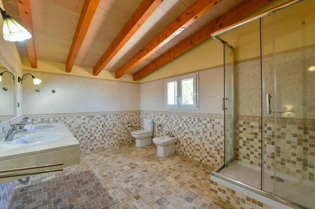 Finca rústica 7 habitaciones 331m² en venta - Jornets — 27