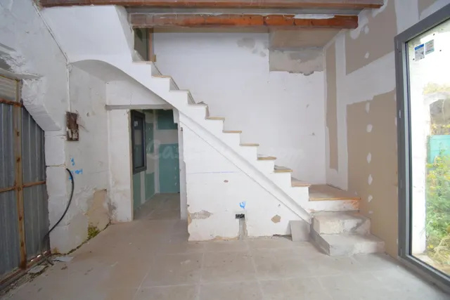 Casa de pueblo con proyecto básico con jardín y garaje en Mu - foto 4